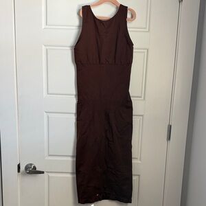Brown Sleeveless Midi Dress